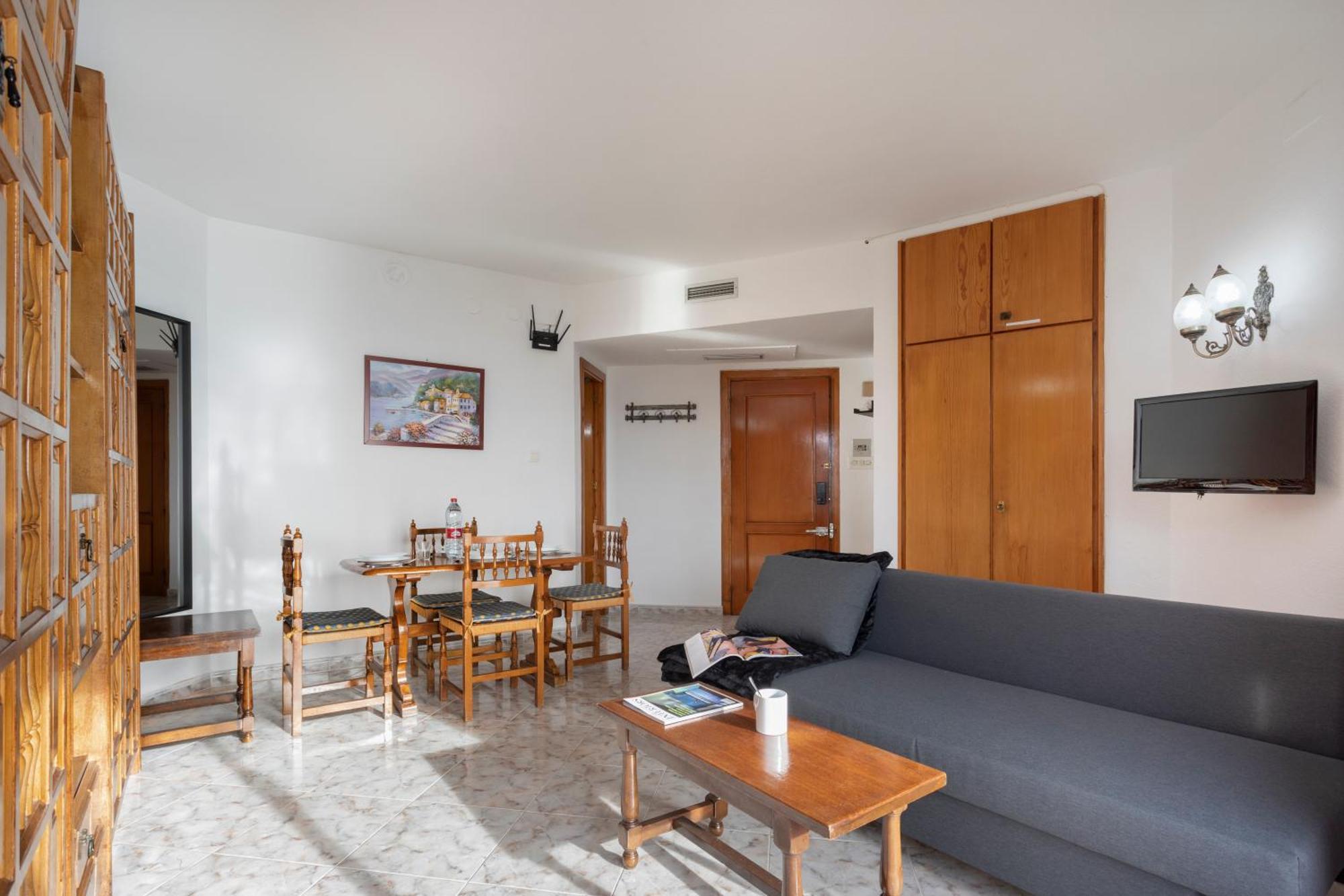 1004 - Beachfront Apartment On El Paseo, 4 Pers - Air Conditionning - Wi-Fi - Smart Tv Almuñécar المظهر الخارجي الصورة